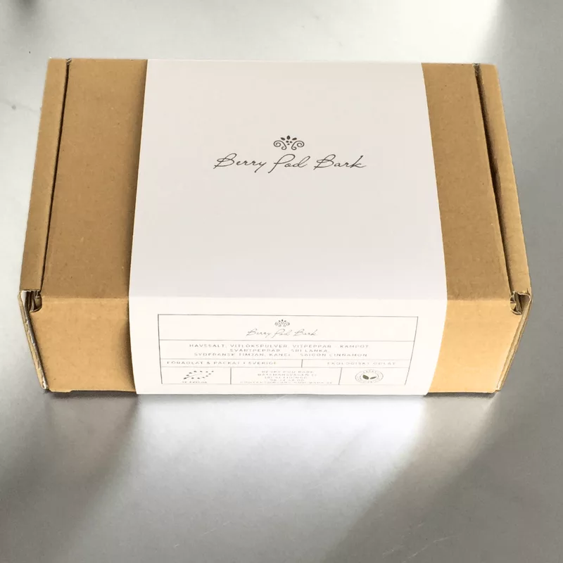 Presentlåda kryddor med omslag - Berry Pod Bark